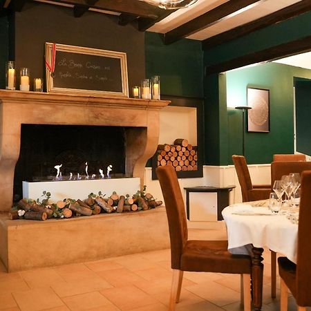 Hotel Logis Le Relais De La Voie Sacree Issoncourt Zewnętrze zdjęcie