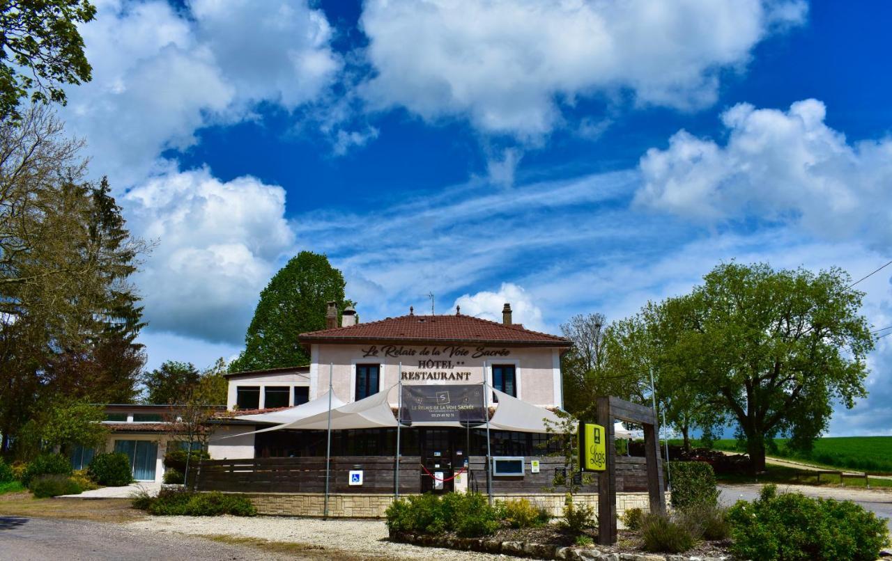 Hotel Logis Le Relais De La Voie Sacree Issoncourt Zewnętrze zdjęcie